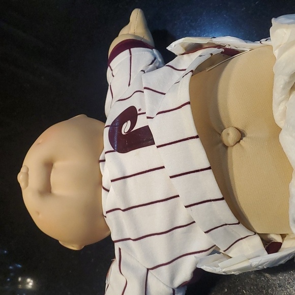 Vintage cabbage patch Phillies boy - Picture 5 of 10